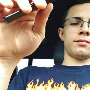 Meet your Posher, Joshua